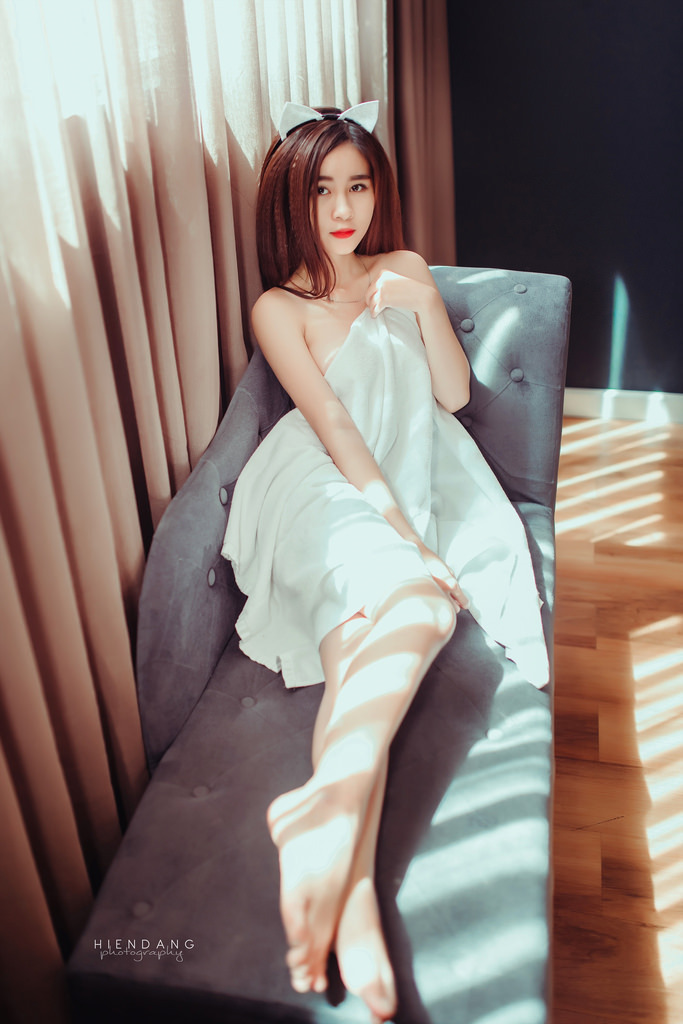 被老汉耸动呤的双性美人